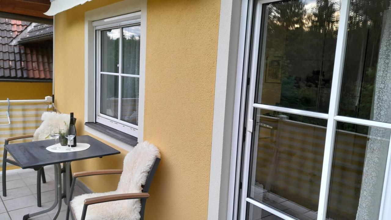 Glanz Und Gloria Velden! Woerthersee In 5 Min Zu Fuss Erreichbar! Velden am Worthersee Bagian luar foto
